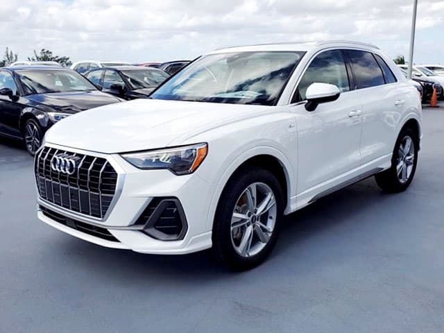 Audi Q3 Premium AWD