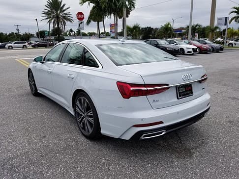 Audi A6 Premium AWD photo 3