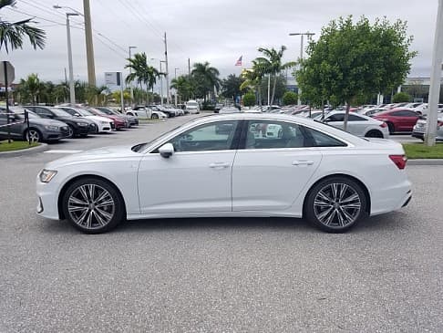 Audi A6 Premium AWD photo 2