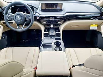 Acura MDX FWD photo 4