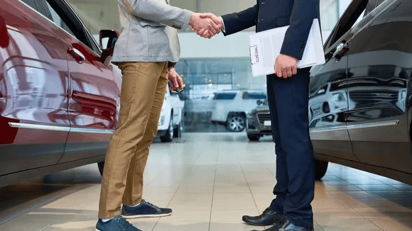 DEALING WITH THE DEALER — TIPS FOR INTERNATIONALS WHO WANT TO BUY A CAR IN THE U.S.